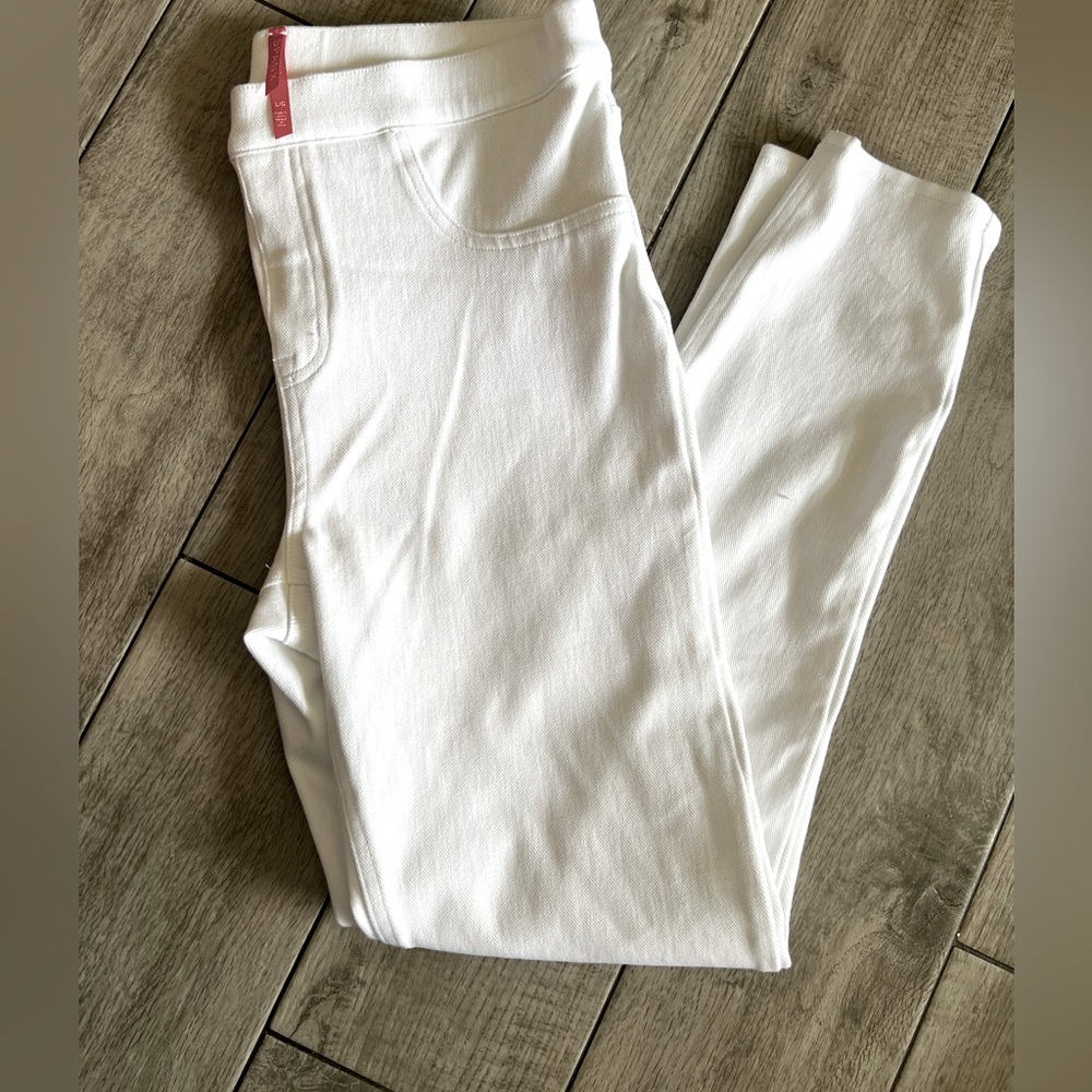 Spanx White Denim Skinny Pull-On Jeans Sz Large